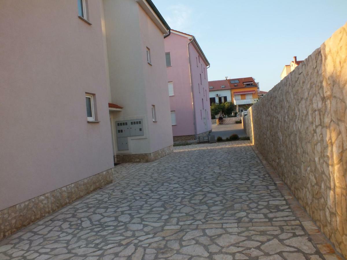 Apartment Jurja Povljana Exteriér fotografie